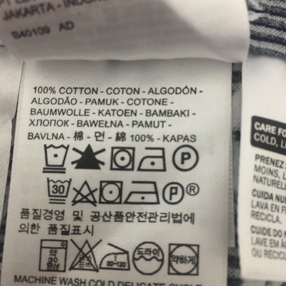 Levi’s Skateboarding Button Down Shirt - Picture 6 of 6